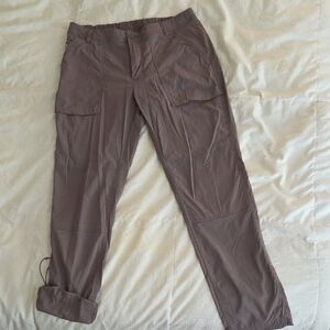 Womens REI Brown Cargo Pants with Straight Leg Design